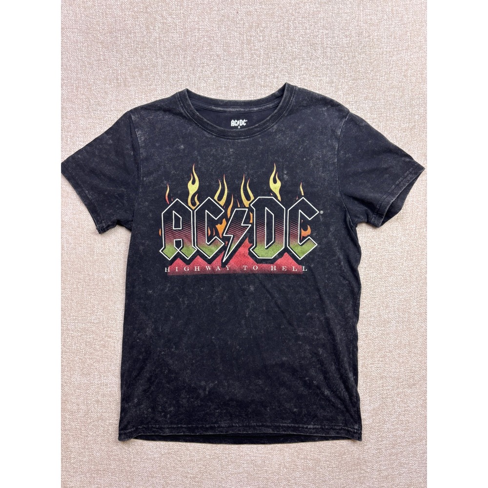 AC/DC Highway To Hell 1979 Tour Graphic T-Shirt Mens Small Black Acid Wash